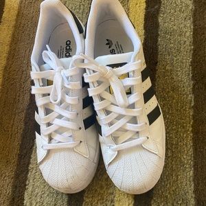 Black and white adidas superstar - size 6.5